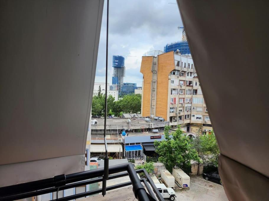 Central Apartment-New Bazar Tirana Exterior foto